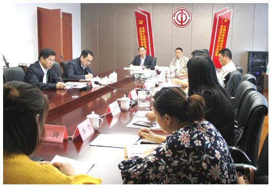 凯龙高科技股份有限公司参加市总工会在惠山区召开的市总十八大报告征求意见座谈会